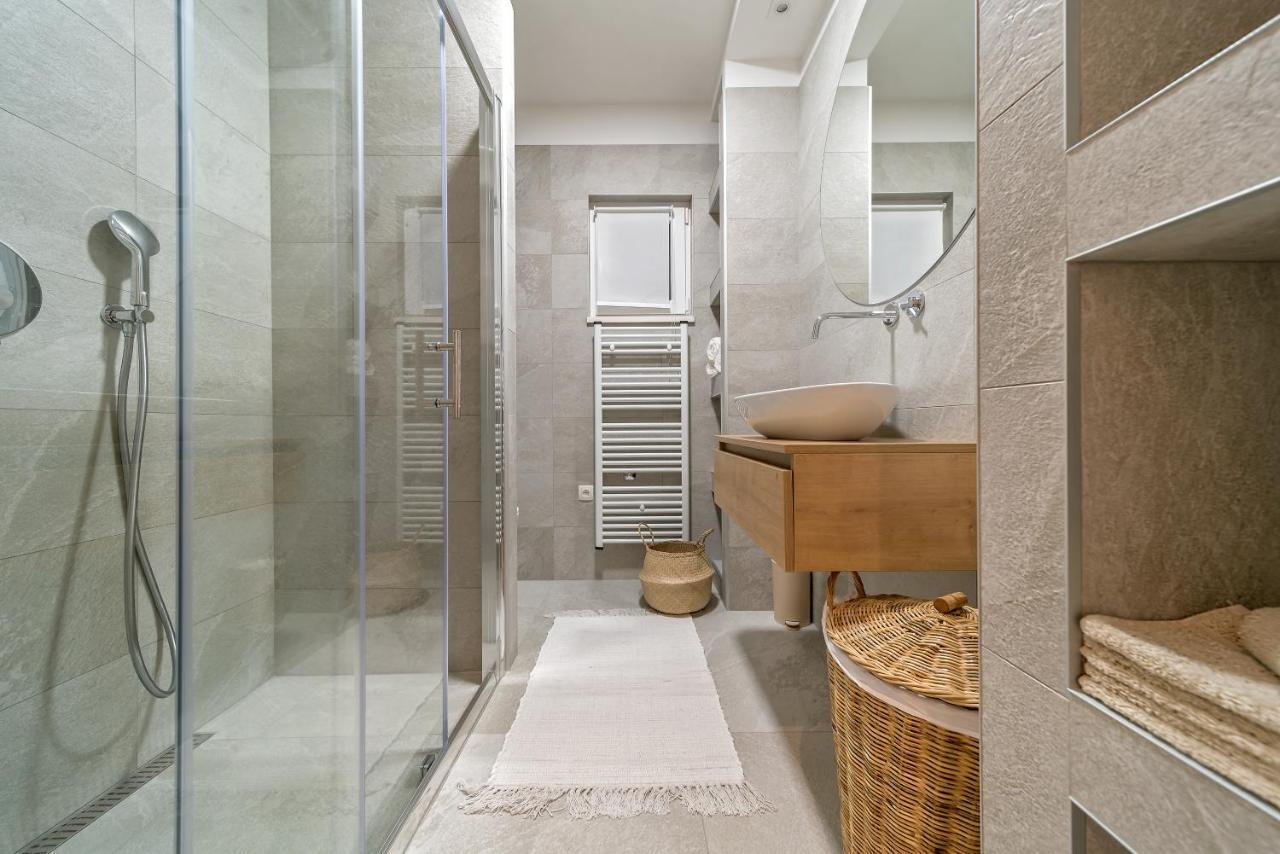 Marula Holiday Home - With Heated Pool Маріна Екстер'єр фото