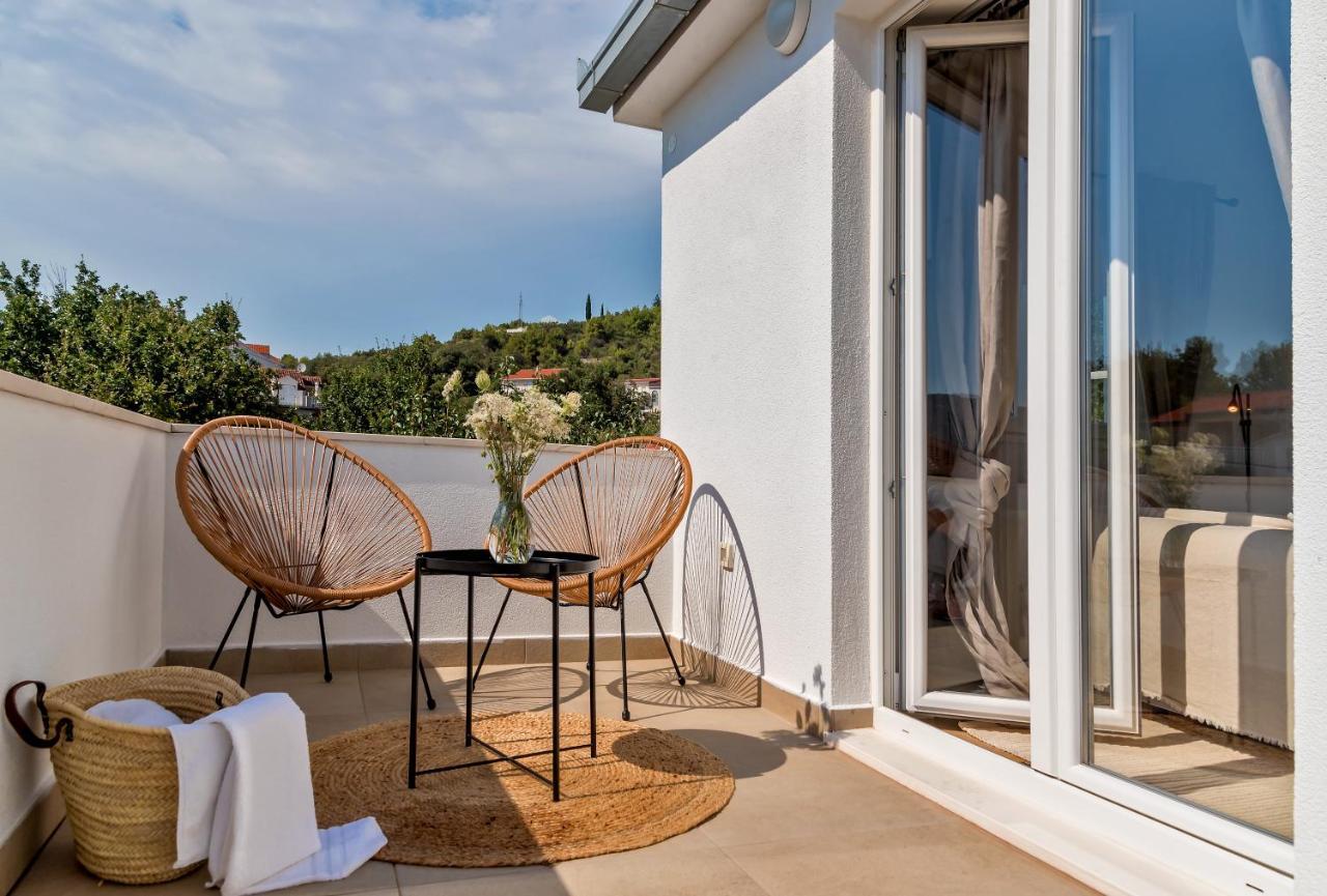 Marula Holiday Home - With Heated Pool Маріна Екстер'єр фото