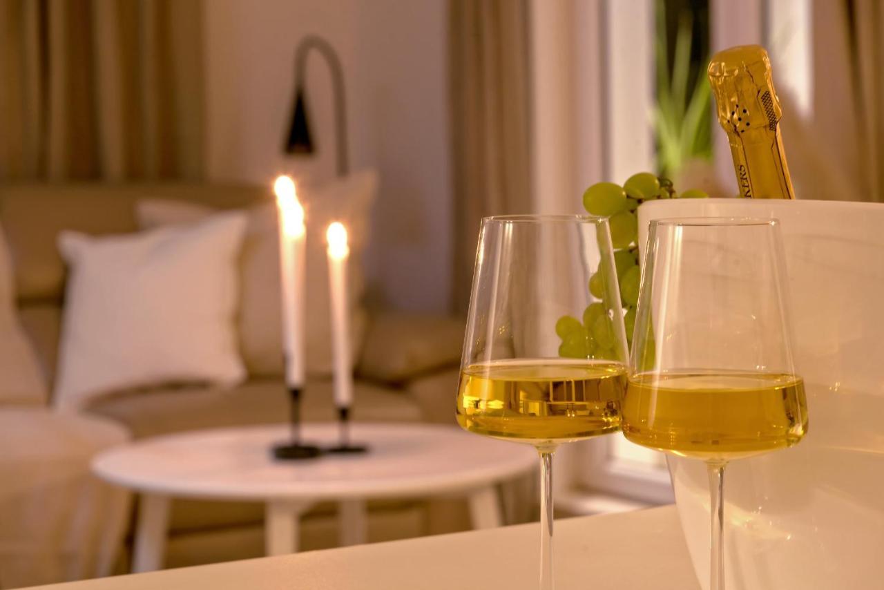 Marula Holiday Home - With Heated Pool Маріна Екстер'єр фото